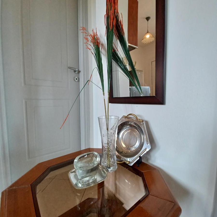 Eleonas Apartment 1, Lygia Ligia Eksteriør billede